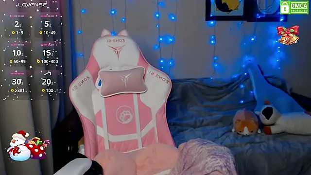 Snapshot of LeahGottty chatting on 12/28/24, 02:53 LeahGottty online show from 12/28/24, 02:53