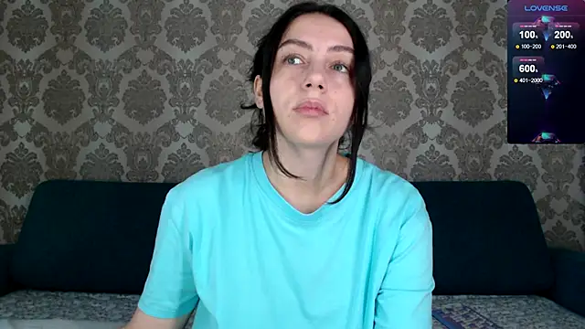 Louise Lavender online show from 09/21/25, 03:19