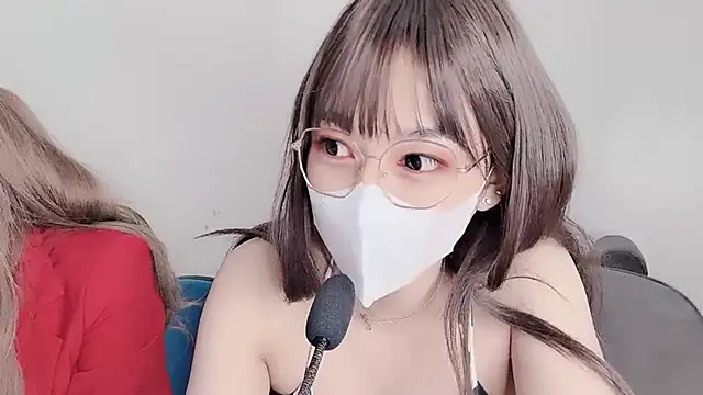 Mono-Stewardesss online show from 12/10/24, 04:34