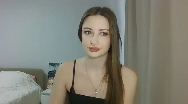 Jule Helen online show from 02/18/25, 06:59