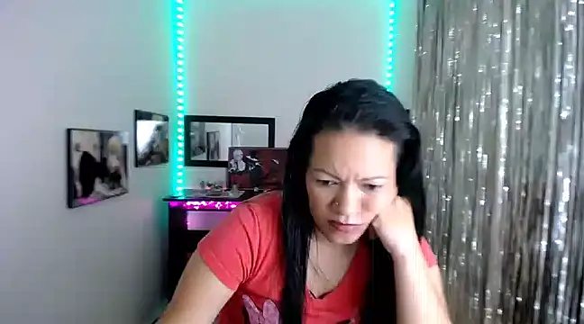 Cristal w online show from 03/11/25, 03:23