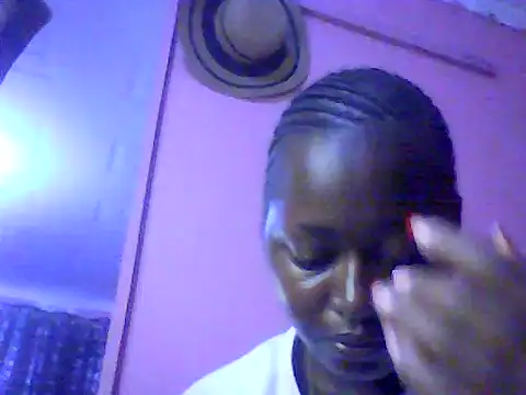 slender-qwene online show from 12/02/25, 07:36