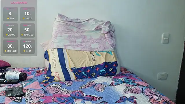 mrsmaira online show from 04/11/26, 03:16