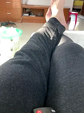 Beijing2000 online show from 12/17/25, 01:33