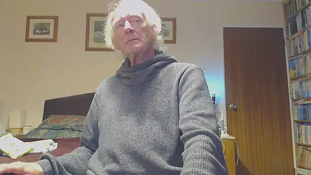 WaverlyKernow online show from 12/04/24, 08:29