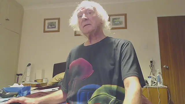 WaverlyKernow online show from 01/29/25, 10:27