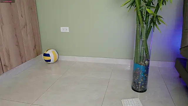 were-Naughty online show from 01/31/25, 08:01