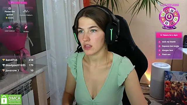 Snapshot of mag1c_eyes1 chatting on 09/29/25, 06:46 mag1c eyes1 online show from 09/29/25, 06:46