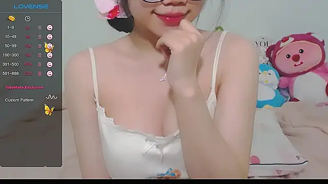 Snapshot of NGOCHA_06 chatting on 12/07/24, 07:38 NGOCHA 06 online show from 12/07/24, 07:38