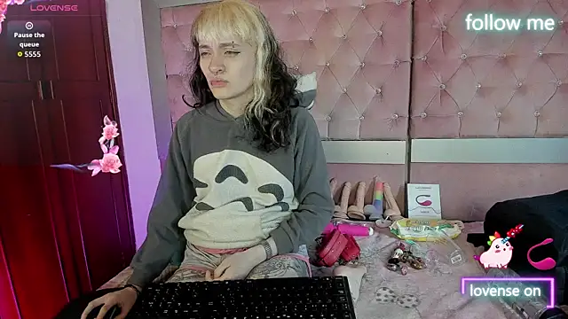 neeko princes online show from 04/09/26, 12:32