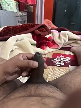 girls lovers90 online show from 11/23/25, 06:02