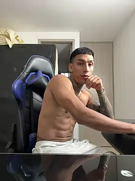 sendfer online show from 02/12/25, 03:18