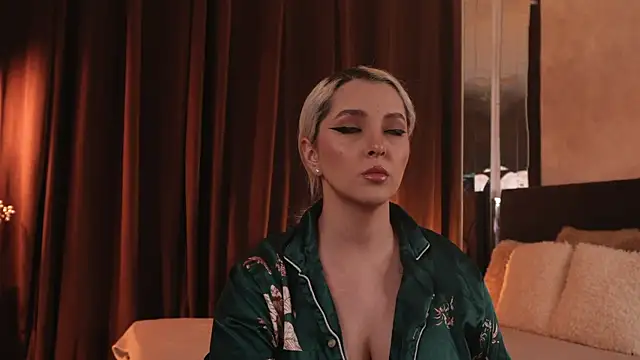 VictoriaMorrone online show from 03/24/26, 11:32