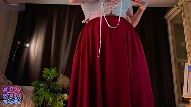 SoniaScott online show from 12/16/25, 02:16