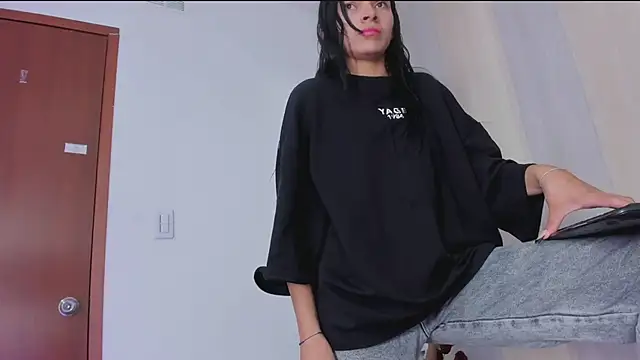  shantal smith online show from 03/06/25, 04:49