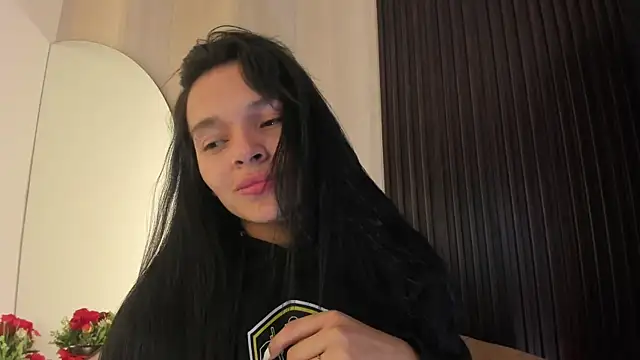  shantal smith online show from 04/13/26, 01:33