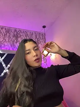 Lia 14  online show from 02/01/25, 02:45