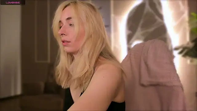 Eli Llie online show from 10/28/25, 08:44