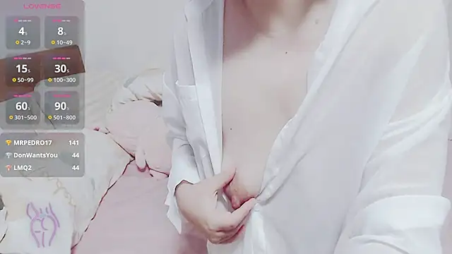 zhenzhen521 online show from 12/26/24, 04:25