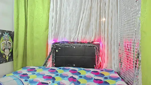 Snapshot of Megan_Miles02 chatting on 01/04/25, 03:40 Megan Miles02 online show from 01/04/25, 03:40