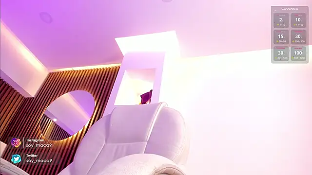 lilith gray9 online show from 01/18/25, 03:16