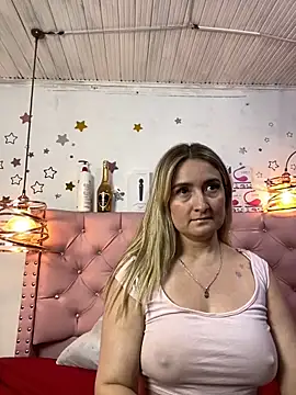 antonella87 online show from 01/23/25, 12:25