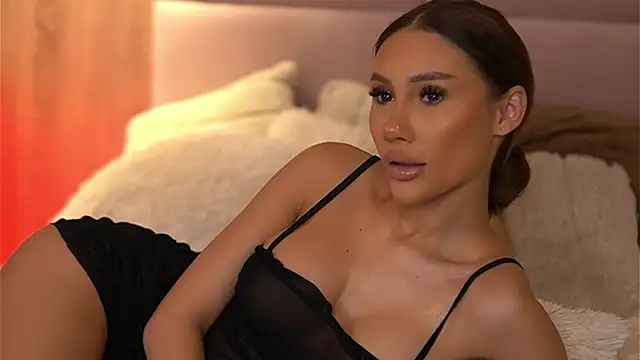 Snapshot of AvaHeath chatting on 03/02/25, 10:27 AvaHeath online show from 03/02/25, 10:27