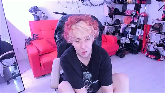 GinaMiracle online show from 11/10/25, 08:24