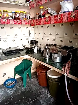 reemacouple007 online show from 09/26/25, 06:50