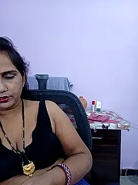 reemacouple007 online show from 05/15/26, 06:31