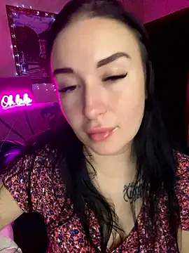 Roxana Bell online show from 12/04/24, 08:29