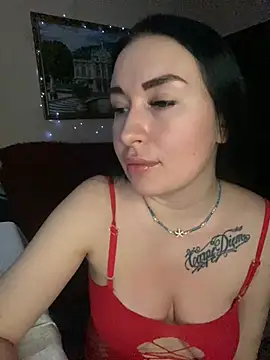 Roxana Bell online show from 12/22/24, 06:48