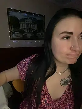 Roxana Bell online show from 12/23/24, 10:01