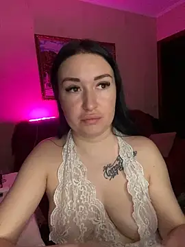 Roxana Bell online show from 03/06/25, 08:05