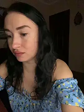 Roxana Bell online show from 10/05/25, 07:23