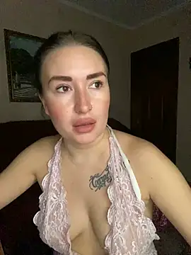 Roxana Bell online show from 02/07/26, 01:15