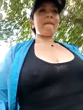 tata laima   online show from 04/01/26, 02:47