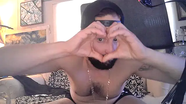 BobbyQ29 online show from 05/27/26, 05:32