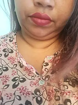 Ravina patil1 online show from 03/16/26, 09:46