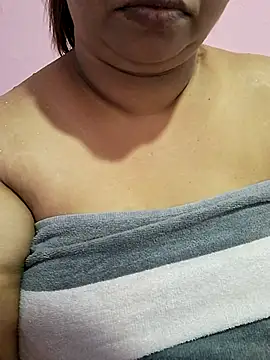 Ravina patil1 online show from 07/02/26, 07:47