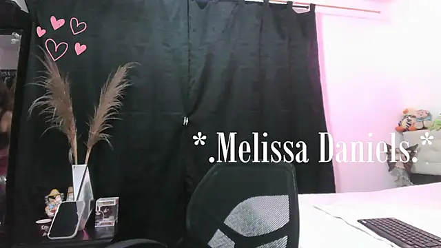Melissa Daniiels online show from 03/19/25, 07:27