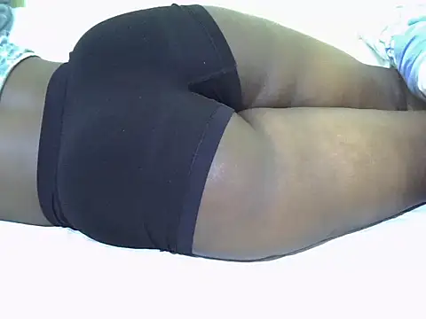 candililie online show from 11/08/25, 04:12