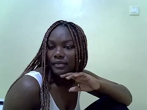 Snapshot of candililie chatting on 06/12/26, 08:41 candililie online show from 06/12/26, 08:41