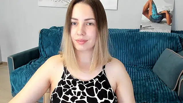 Mia shy1 online show from 03/22/25, 08:29