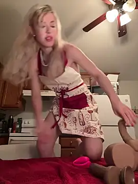 Snapshot of propertyofdaddy chatting on 02/28/25, 11:45 propertyofdaddy online show from 02/28/25, 11:45