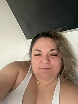 MikyVesela online show from 04/10/26, 07:35