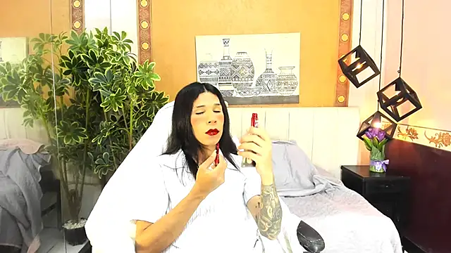 SaraSofia44 online show from 04/11/26, 08:57