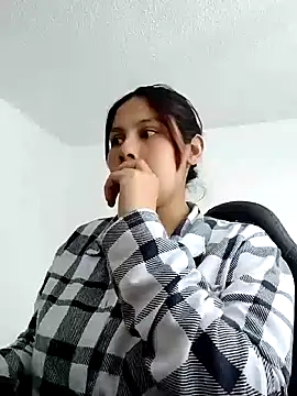 Ashley A online show from 02/02/25, 12:35