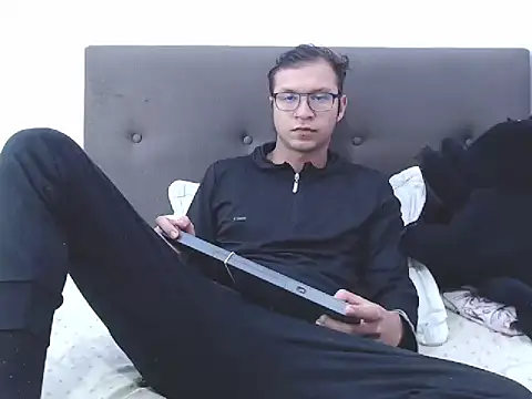 andy loverxx online show from 02/07/26, 01:42