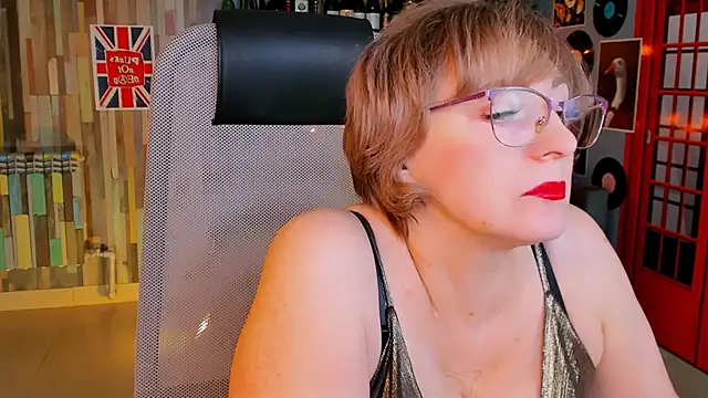 sugar vivien online show from 12/03/25, 02:15